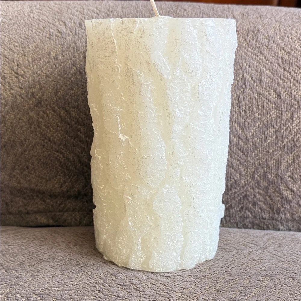 Crate&Barrel 4x6.6”5 Inch Candle